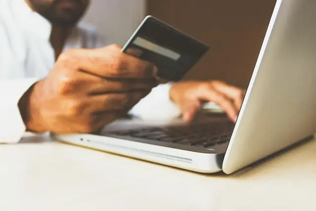 Comment choisir les meilleures options de paiement en supermarché online