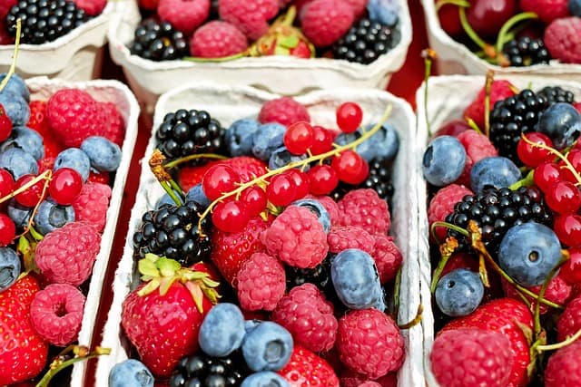 Comment bien choisir les produits frais en supermarché online
