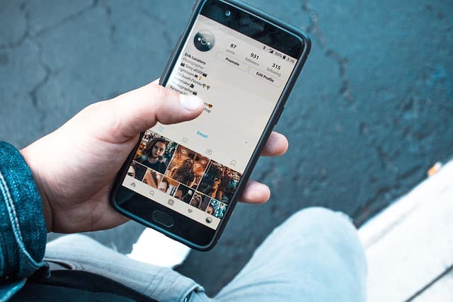 Les innovations technologiques dans les supermarchés en ligne